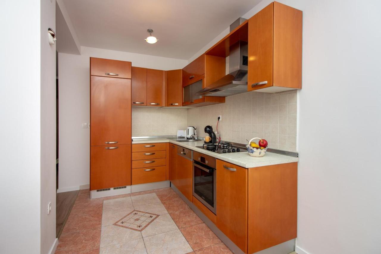 Bura2 , With Private Parking In The Garage Apartment สปลิท ภายนอก รูปภาพ