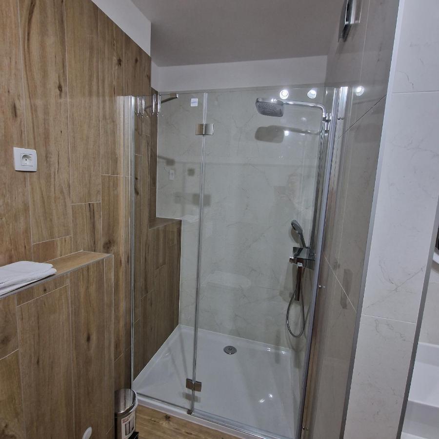 Bura2 , With Private Parking In The Garage Apartment สปลิท ภายนอก รูปภาพ